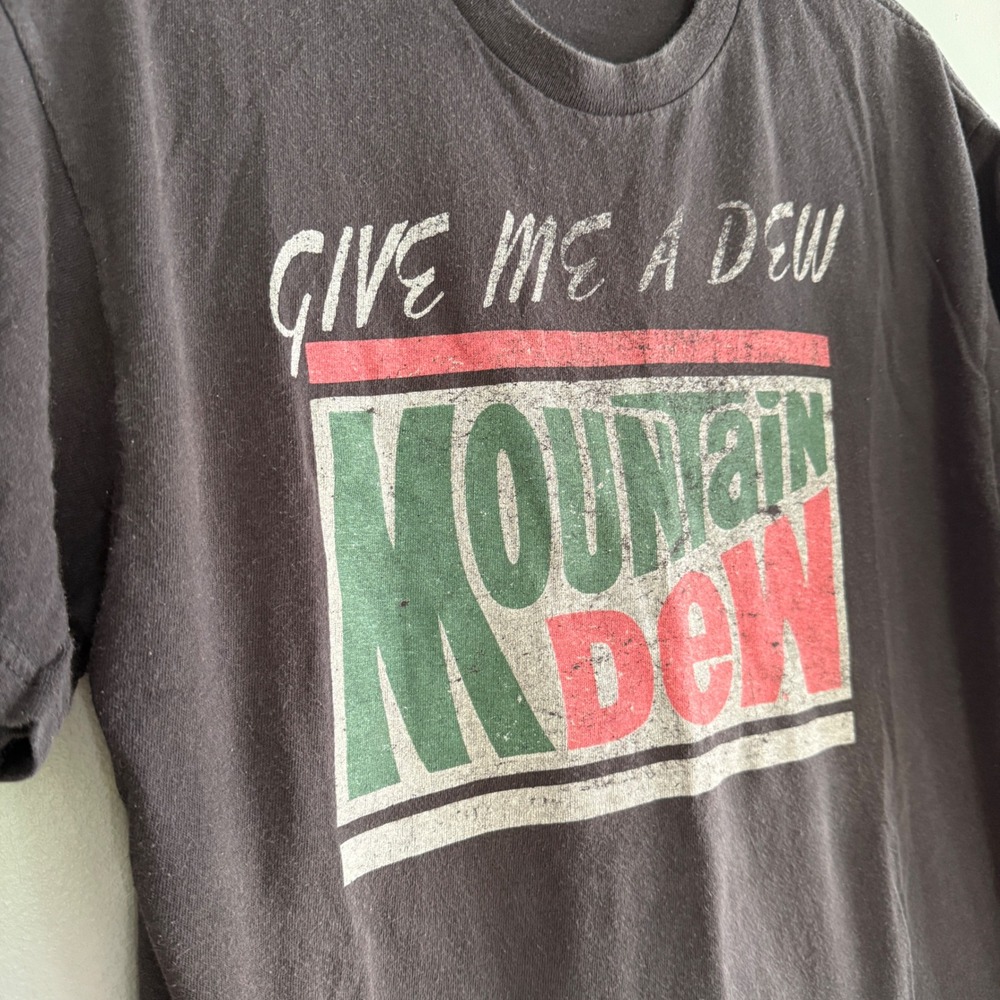Vtg Mountain Dew Give Me A Dew Graphic T-Shirt Mens Large Black Delta Pro Weight